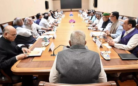 जूडिशल एकाउंटबिलिटी पर क्या कुछ बड़ा होगा? जानें सांसदों की बैठक क्या-क्या हुआ