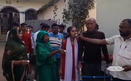 बिहार बोर्ड 12th रिजल्ट: शादी में बैंड बजाने वाले शख्स की बेटी बनी टॉपर, रोजाना इतने घंटे पढ़ती थी