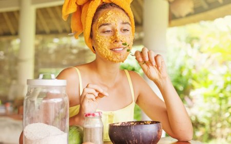 चेहरे पर देखना है बेदाग निखार तो बेसन को इस तरह लगाना कर दीजिए शुरू, त्वचा चमक जाएगी