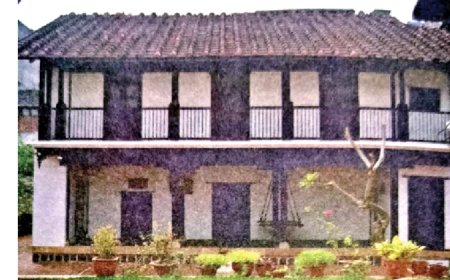 जब डॉक्टर साहब के घर पर हुआ पथराव