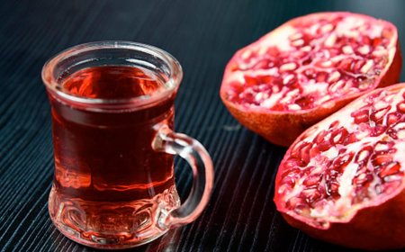 1 महीने तक लगातार अनार का जूस पीने से क्या होगा? फायदे जानकर आप भी पीना कर देंगे शुरू