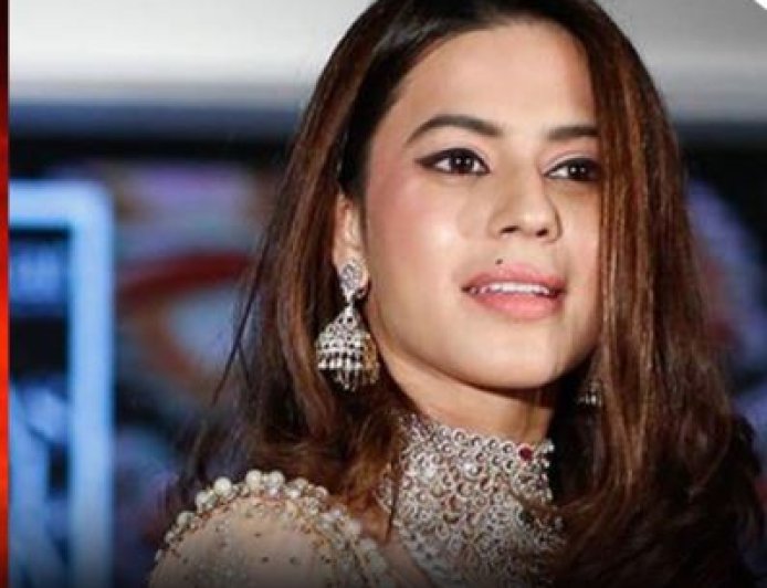 गोल्ड स्मगलिंग केस: कन्नड़ अभिनेत्री रान्या राव को झटका, आर्थिक अपराध न्यायालय ने जमानत याचिका खारिज की