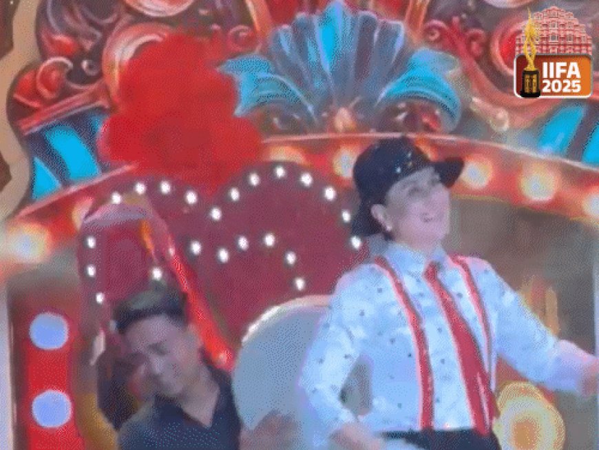 IIFA अवॉड्‌र्स 'जोकर' बनी करीना, राज कपूर को दिया ट्रिब्यूट:रेट्रो लुक में 'जीना यहां, मरना यहां' गाने पर किया डांस; कार्तिक बने 'रूह बाबा'