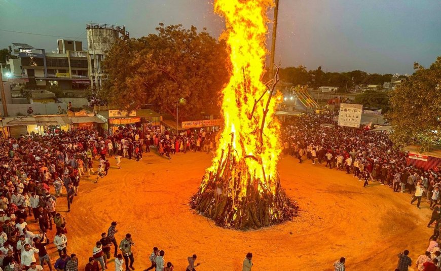 Holika Dahan: किस समय किया जाएगा होलिका दहन, जानिए शुभ मुहूर्त और विधि