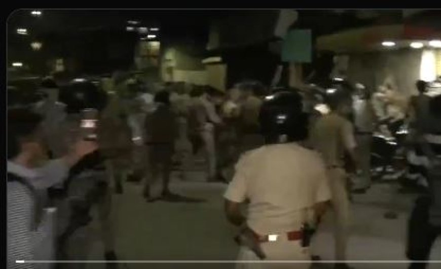 नागपुर में दो गुटों के बीच झड़प, पुलिस पर पथराव में चार जवान घायल, इलाके में बढ़ा तनाव