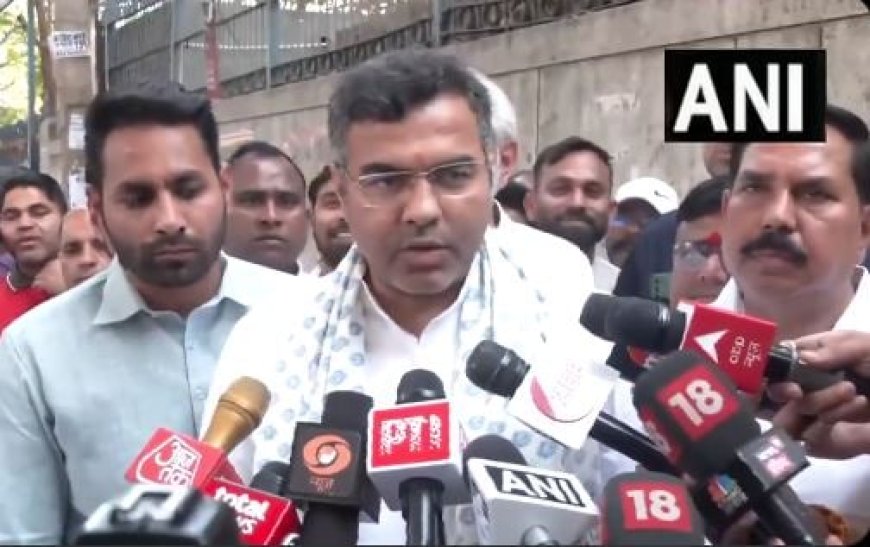 दिल्ली: निर्माण कार्यों में खामी मिलने पर मंत्री प्रवेश वर्मा का एक्शन, PWD एग्जीक्यूटिव इंजीनियर को किया सस्पेंड