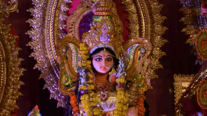 Chaitra Navratri 2025: नवरात्रि कन्या पूजन में आखिर 9 कन्याओं के साथ क्यों बिठाया जाता है एक लंगूर? जानें क्या है वजह