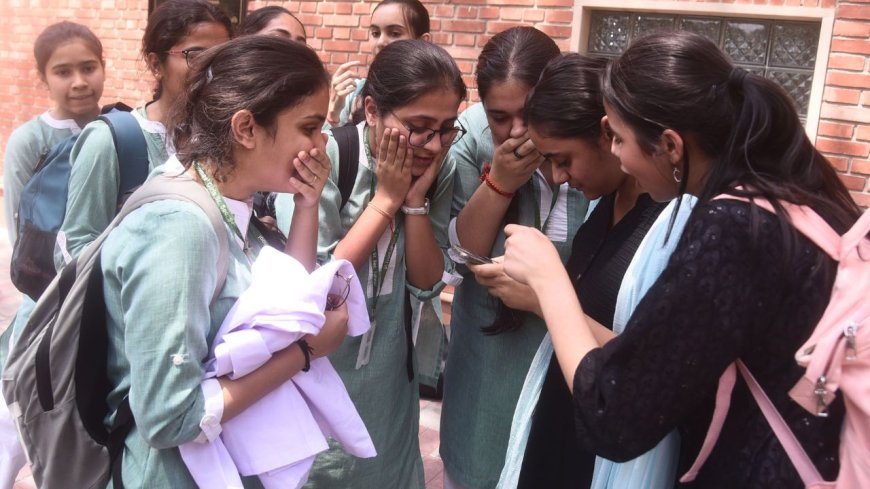 West Bengal Madhyamik 10th Result: पश्चिम बंगाल माध्यमिक बोर्ड 10वीं के रिजल्ट का इंतजार, यहां कर सकते हैं चेक