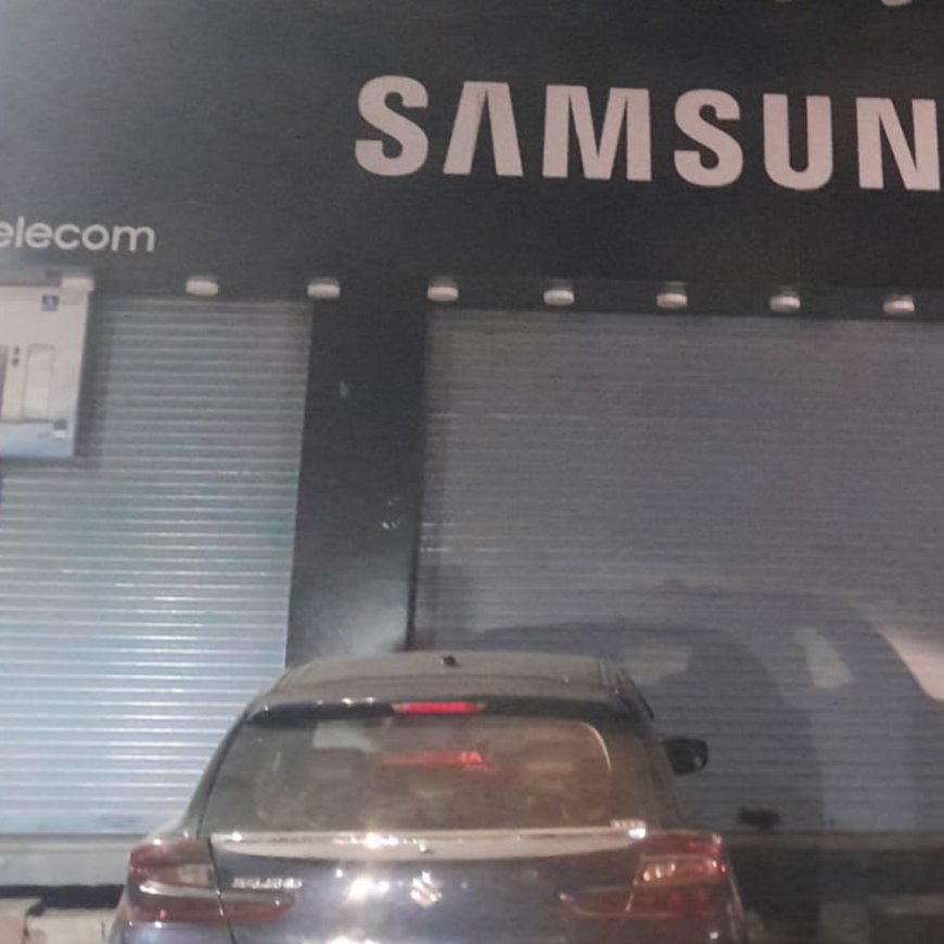 झज्जर से कर्मचारी 7.50 लाख लेकर फरार:दुकानदार ने सामान लेने भेजा था दिल्ली, 10 सालों से साथ काम करता