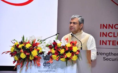 फोटोकॉपी साथ रखने की जरूरत खत्म, केंद्र सरकार ने नया आधार ऐप किया लॉन्च