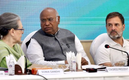 नेशनल हेराल्ड केस से लेकर वक्फ एक्ट तक… फ्रंटफुट पर कांग्रेस, मोदी सरकार को घेरने का बनाया प्लान