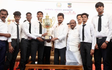 तमिलनाडु का आधार केवल तमिल भाषा, उदयनिधि स्टालिन छात्रों से बोले-हिंदी के खिलाफ लड़ाई जारी रखें