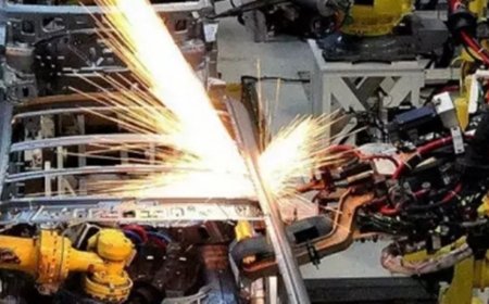 बिजली और विनिर्माण सेक्टर के दम पर औद्योगिक उत्पादन मार्च में तीन प्रतिशत बढ़ा