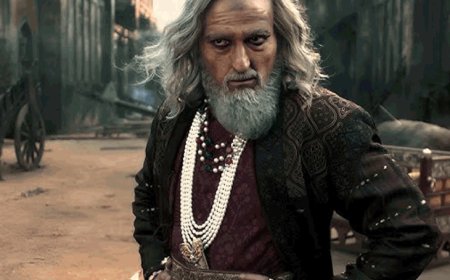 'छावा' देखकर भड़के विजय देवरकोंडा:कहा- देश के दुश्मनों को थप्पड़ मारना चाहता हूं, औरंगजेब और ब्रिटिशों पर निकाला गुस्सा