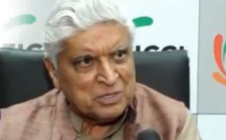 पाकिस्तानी कलाकारों के बैन से सहमत जावेद अख्तर:कहा- ये एकतरफा काम कब तक चलेगा, आज तक पाकिस्तान में लता मंगेशकर की एक परफॉर्मेंस तक नहीं हुई