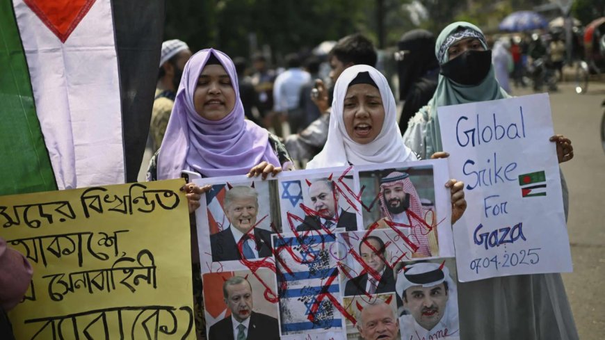 Mass protests in Bangladesh against Israeli attacks on Gaza