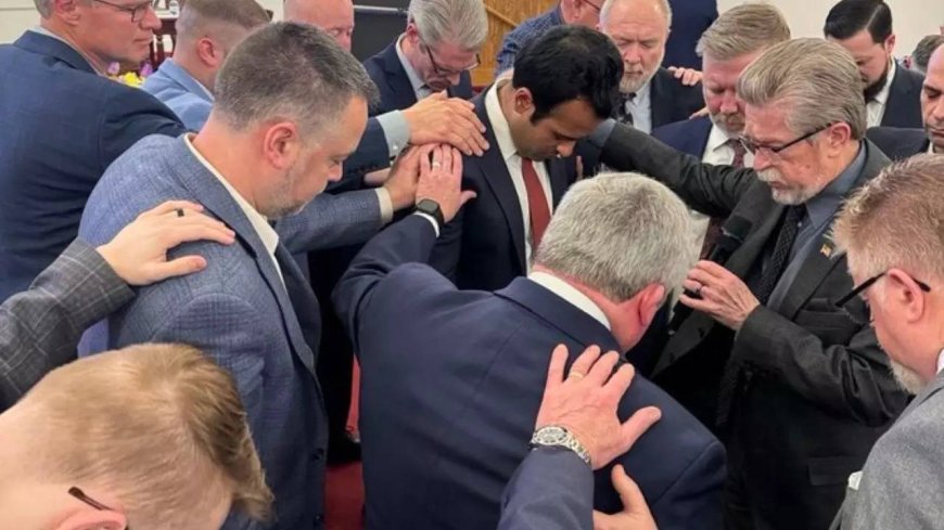 'Did you convert': Vivek Ramaswamy trolled for taking part in Christian prayer