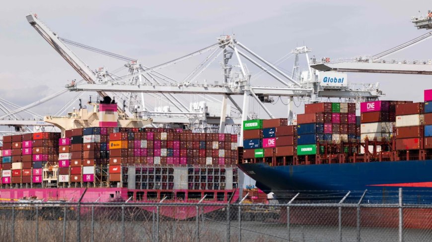 UN shipping body approves global carbon pricing system