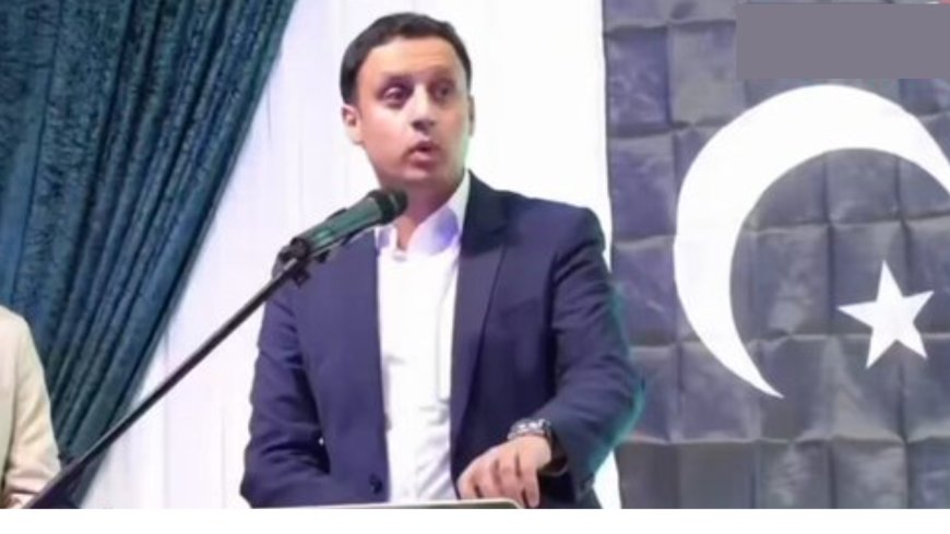 Watch: Scottish leader Anas Sarwar asks Pakistanis to 'take power'