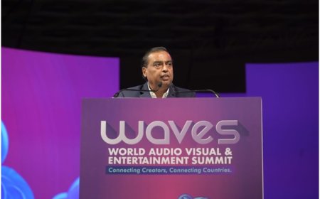 WAVES 2025 में बोले मुकेश अंबानी- वैश्विक मनोरंजन क्रांति का नेतृत्व करेगा भारत