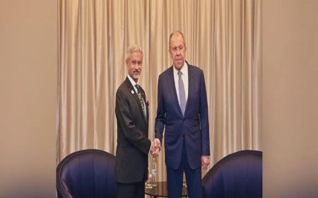 विदेश मंत्री एस. जयशंकर ने रूसी समकक्ष लावरोव से पहलगाम आतंकी हमले पर की चर्चा