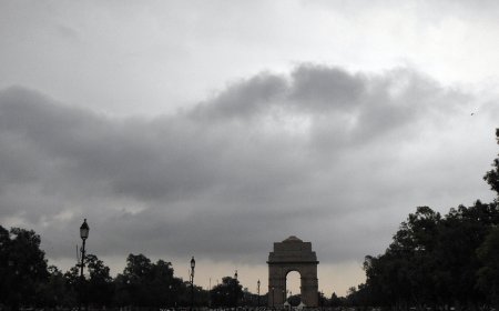 दिल्ली-एनसीआर और उत्तर प्रदेश में बारिश के आसार, 58 जिलों के लिए अलर्ट जारी