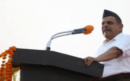 ‘पूजा की तरह पवित्र है संघ कार्य’