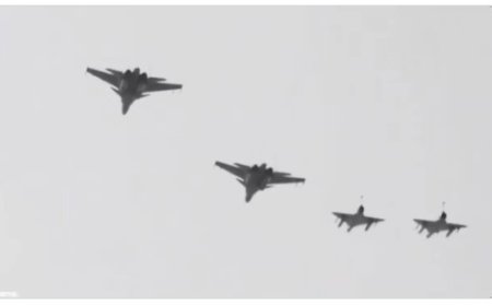 सबसे अटल सबसे प्रबल शस्त्र  रचित रक्त चरित्र रक्त चरित्र