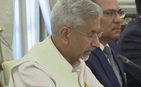 ईरानी विदेश मंत्री से जयशंकर ने किया ‘ऑपरेशन सिंदूर’ का जिक्र, बोले, ‘अगर हम पर सैन्य कार्रवाई हुई, तो कड़ा जवाब देंगे’