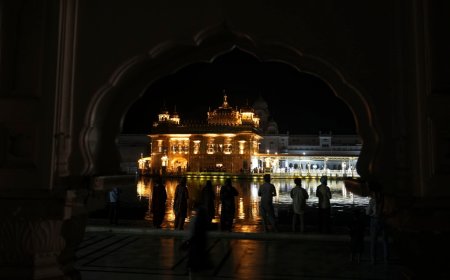 अमृतसर में जनता को घर के भीतर रहने का निर्देश, खिड़कियों से दूर रहने और लाइट बंद रखने को कहा