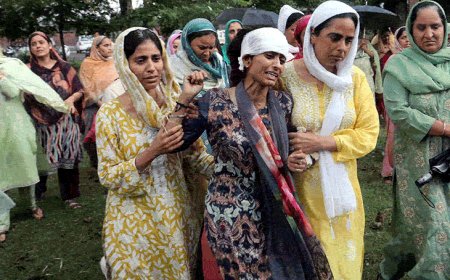 चंडीगढ़-अंबाला में हवाई हमले की वॉर्निंग:जैसलमेर में बॉर्डर के गांव खाली कराए; LoC पर पाकिस्तान की लगातार फायरिंग, 17 नागरिकों की जान गई