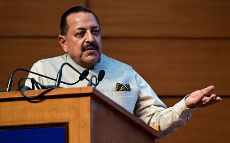 जम्मू-कश्मीर : केंद्रीय मंत्री जितेंद्र सिंह ने उधमपुर, कठुआ और डोडा की स्थिति की समीक्षा की