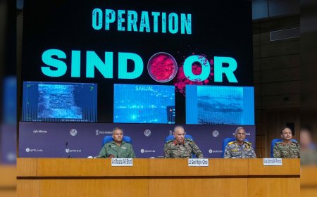 कैसे घुटनों पर आया पाकिस्तान, 4 दिन क्या चला, 10 मई को कैसे हुआ प्रचंड वार? सेना ने हर बात बताई