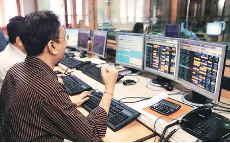 शेयर बाजार में आज पैसे की बारिश, निवेशकों की झोली में बरसे 16 लाख करोड़, तेजी के पीछे ये 5 वजह