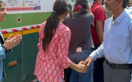 श्रीनगर से कांगड़ा पहुंचे हिमाचल के छात्र:सीएम सुक्खू ने वीडियो कॉन्फ्रेंसिंग से की बातचीत, एचआरटीसी उपाध्यक्ष ने घर भिजवाया