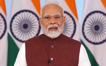 प्रधानमंत्री मोदी ने सेना के पराक्रम को देश की माताओं, बहनों और बेटियों को समर्पित किया
