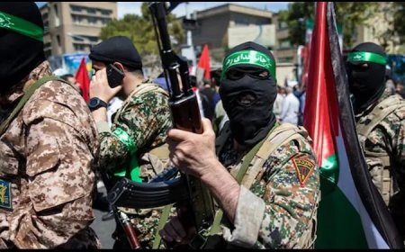 क्या ईरान का इस्लामिक रिवोल्युशनरी गार्ड कॉर्प्स आतंकी संगठन है? क्यों ब्रिटेन में साथ आए 550 सांसद