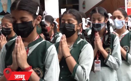 देश में कोरोना से 20 की मौत, 3207 एक्टिव केस:कर्नाटक सरकार का आदेश- बच्चों को सर्दी-खांसी या बुखार हो तो स्कूल न भेजें