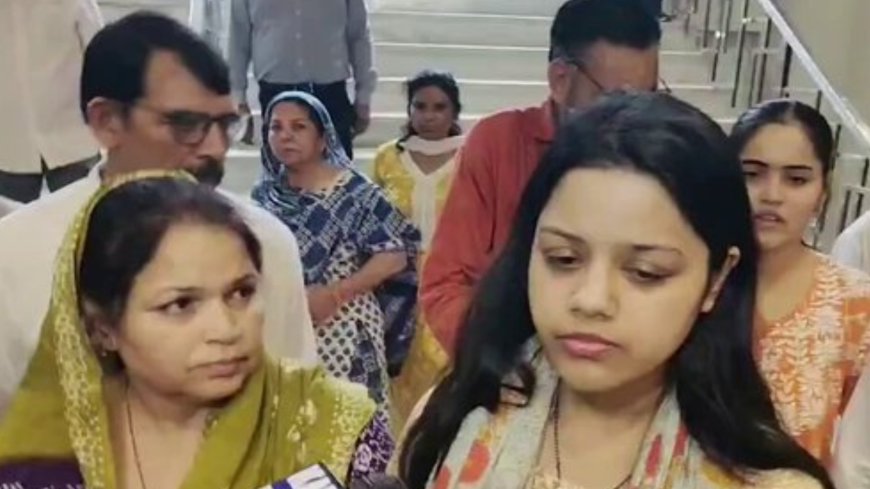 कश्मीरी मुसलमानों के खिलाफ कुछ न कहें... पहलगाम हमले में मारे गए लेफ्टिनेंट की पत्नी हिमांशी नरवाल की अपील