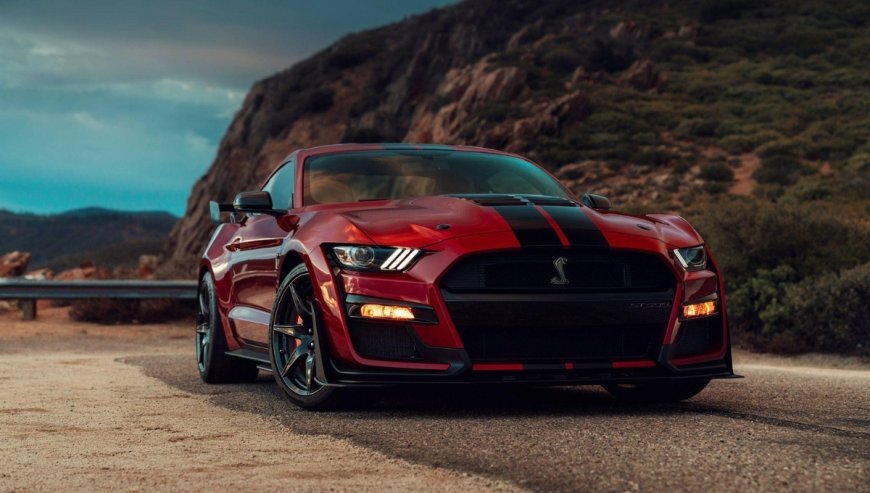 Ford Mustang Shelby GT500 Price in India: जानिए इस सुपरकार की कीमत, फीचर्स और माइलेज