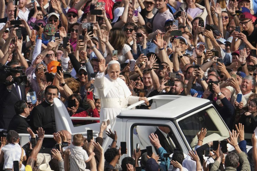 Pope Leo XIV vows to work for unity so Catholic Church becomes a sign of peace in the world