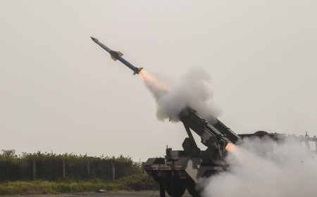 फायर निकले हूती… इजराइल पर दाग दीं 11 मिसाइल, अमेरिका को करना पड़ा ये काम