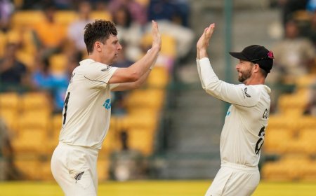 6.2 फीट के गेंदबाज का कहर, अकेले झटके 6 विकेट, बल्लेबाजों का हुआ बुरा हाल