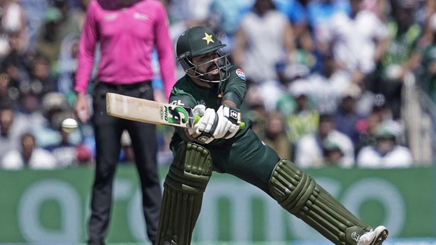 पाकिस्तान के इस खिलाड़ी का करना पड़ेगा ऑपरेशन, अचानक टूटी ये आफत