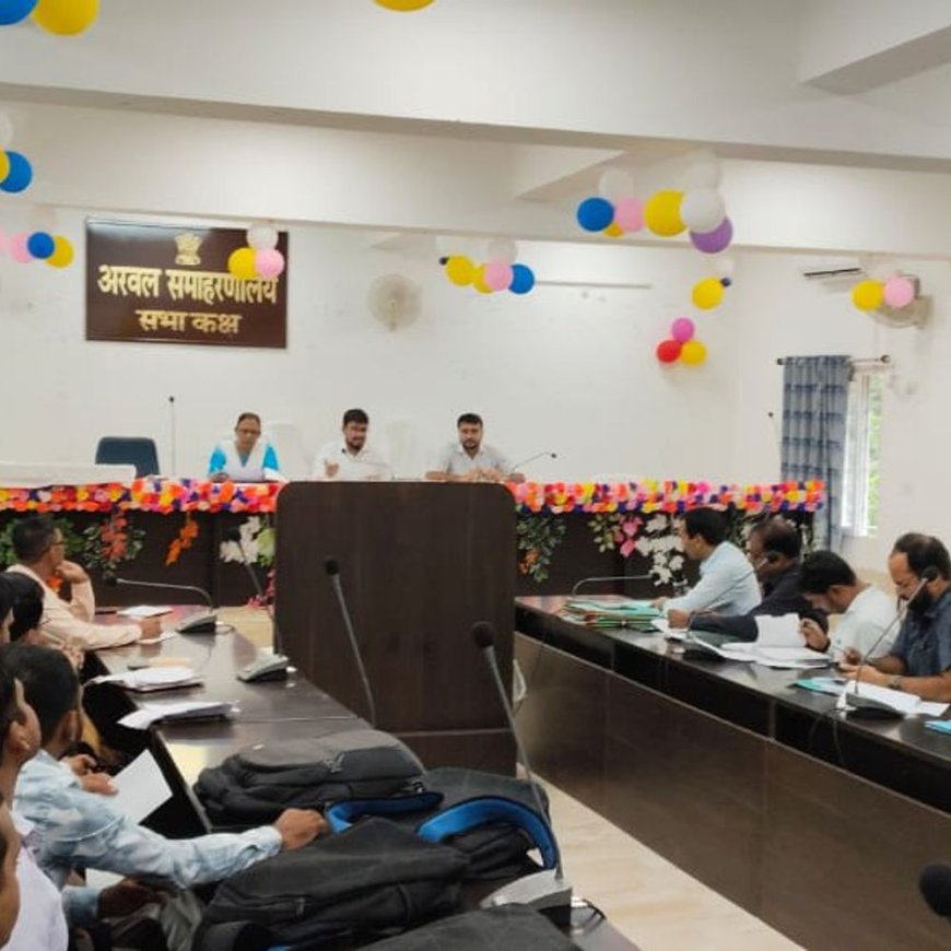 राजस्व कार्यों की समीक्षा बैठक:अरवल में 9,946 परिमार्जन मामले निपटे, शेष एक सप्ताह में पूरा करने का निर्देश
