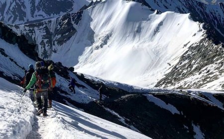 National Mountain Climbing Day: क्यों मनाया जाता है माउंटेन क्लाइंबिंग डे, जानें भारत में कहां-कहां इसे करना है बेस्ट