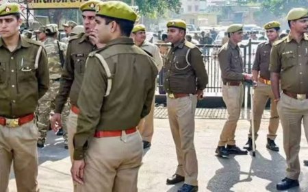 Bareilly: झोलाछाप डॉक्टर की करतूत, महिला मरीज की फोटो को एडिट कर सोशल मीडिया पर डाला… सदमे में युवती ने दे दी जान