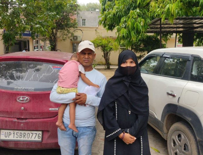 दिनदहाड़े घर में चोरी, पीड़िता ने पुलिस पर लगाए गंभीर आरोप