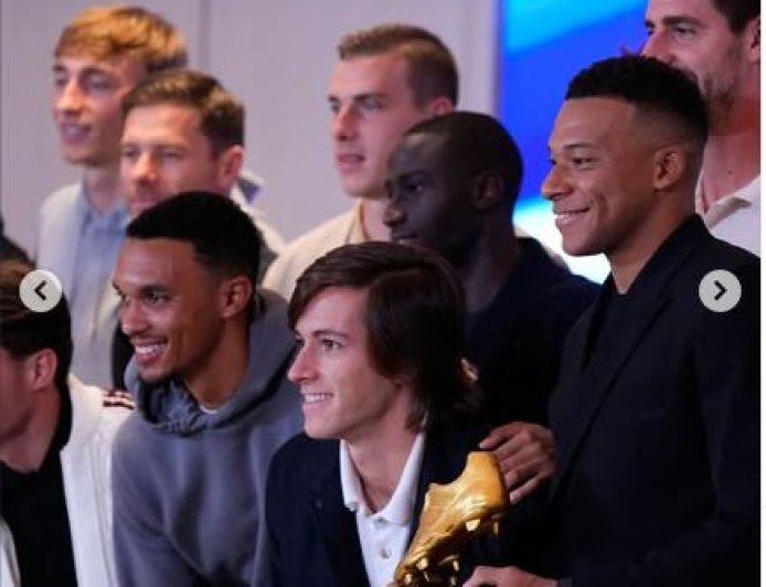 रियल मैड्रिड के स्टार कीलियन एम्बाप्पे को मिला गोल्डन बूट अवॉर्ड | शानदार फॉर्म में फ्रेंच स्ट्राइकर