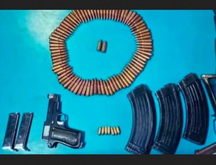 लखनऊ की महिला डॉक्टर की कार से AK-47 और कारतूस बरामद, पुलिस ने किया गिरफ्तार